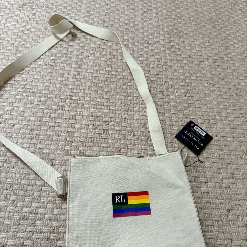 Ralph Lauren Cream Canvas Crossbody with Rainbow RL Flag - Picture 4 of 6